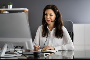 How to Hire a Virtual Assistant to Help Grow Your Business