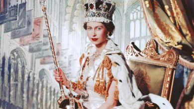 The Royal Brand in Crisis? Lessons For Us All -How to Build a Resilient Brand in Fast-Changing Times — Bolder&Louder The Royal Brand in Crisis? Lessons For Us All -How to Build a Resilient Brand in Fast-Changing Times — Bolder&Louder